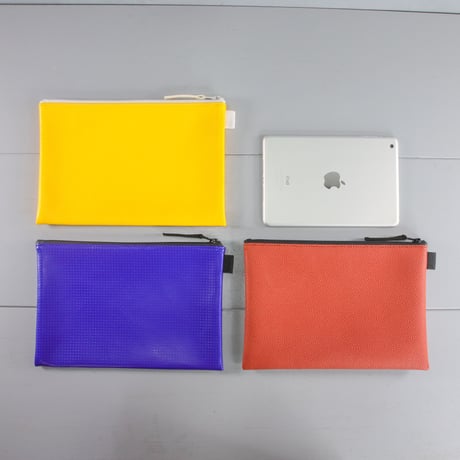 M027 マルチケースS