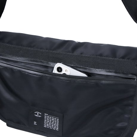 F018 メッセンジャーバッグ C / MA-1 ブラック