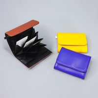 M069 はちのす カードケース
