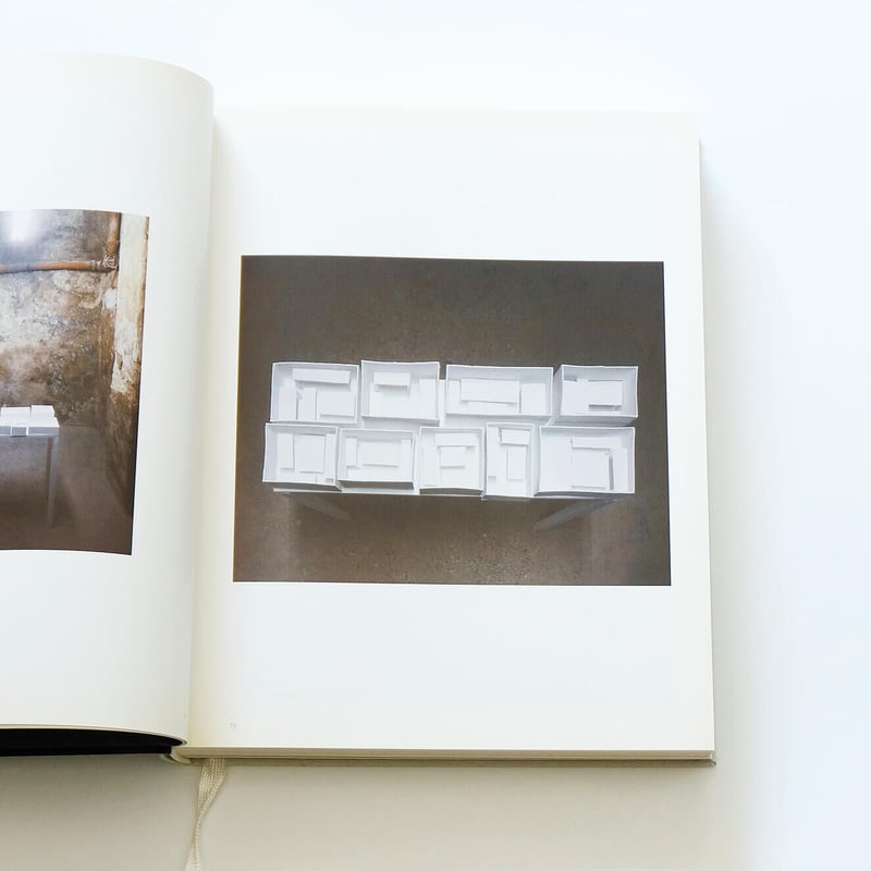希少！限定美品アニエス・ベーのアートブック洋書バスキア、フューチュラ等写真集 希少！限定美品アニエス・ベーのアートブック洋書バスキア