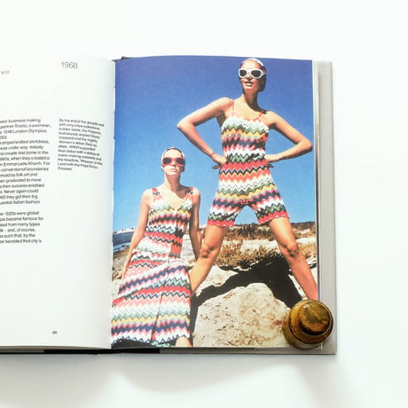 Fifty Fashion Looks that Changed the World 1960s