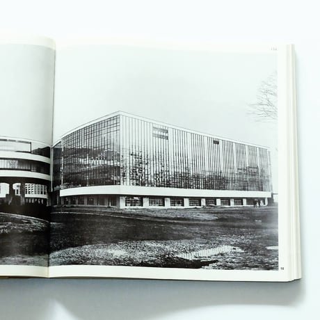 Bauhaus 50 Jahre：バウハウス50年展