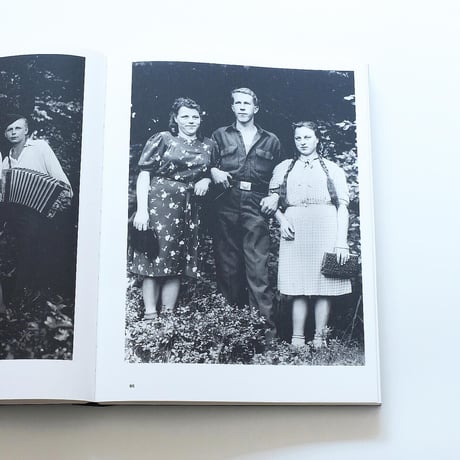 August Sander: Persecuted / Persecutors / People of the 20th Century