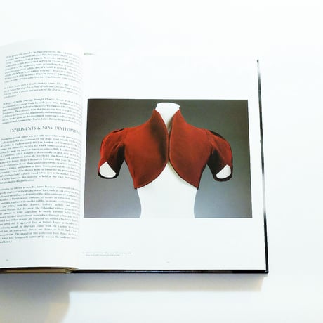 London Couture 1923-1975: British Luxury