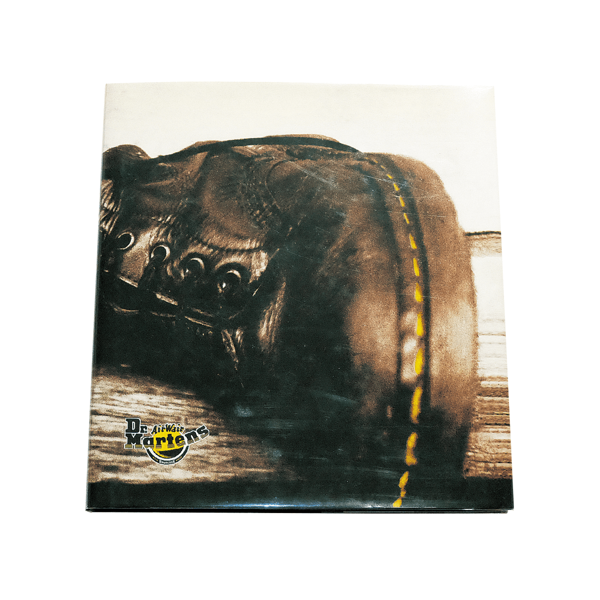 AirWair Dr.Martens ビジュアルブック Dr. Martens: Airwair with Bouncing Soles | Book