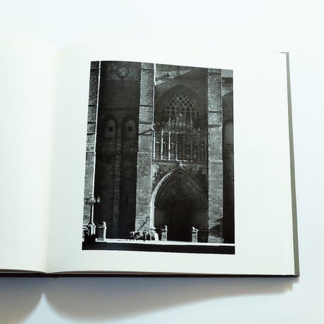 Looking at Architecture