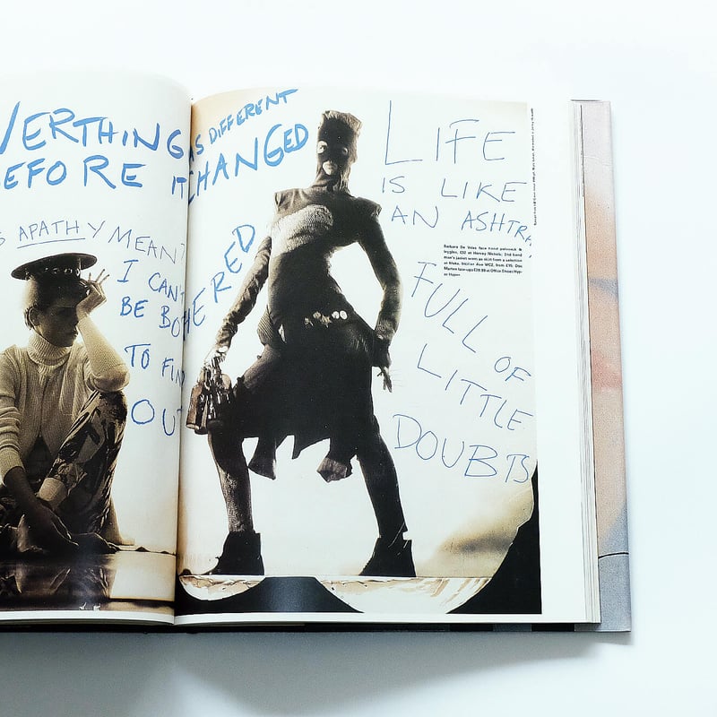 Terry Jones: Catching the Moment | Book Ernest Terry Jones: Catching the Moment | Book Ernest