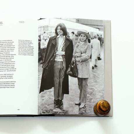 Fifty Fashion Looks that Changed the World 1960s