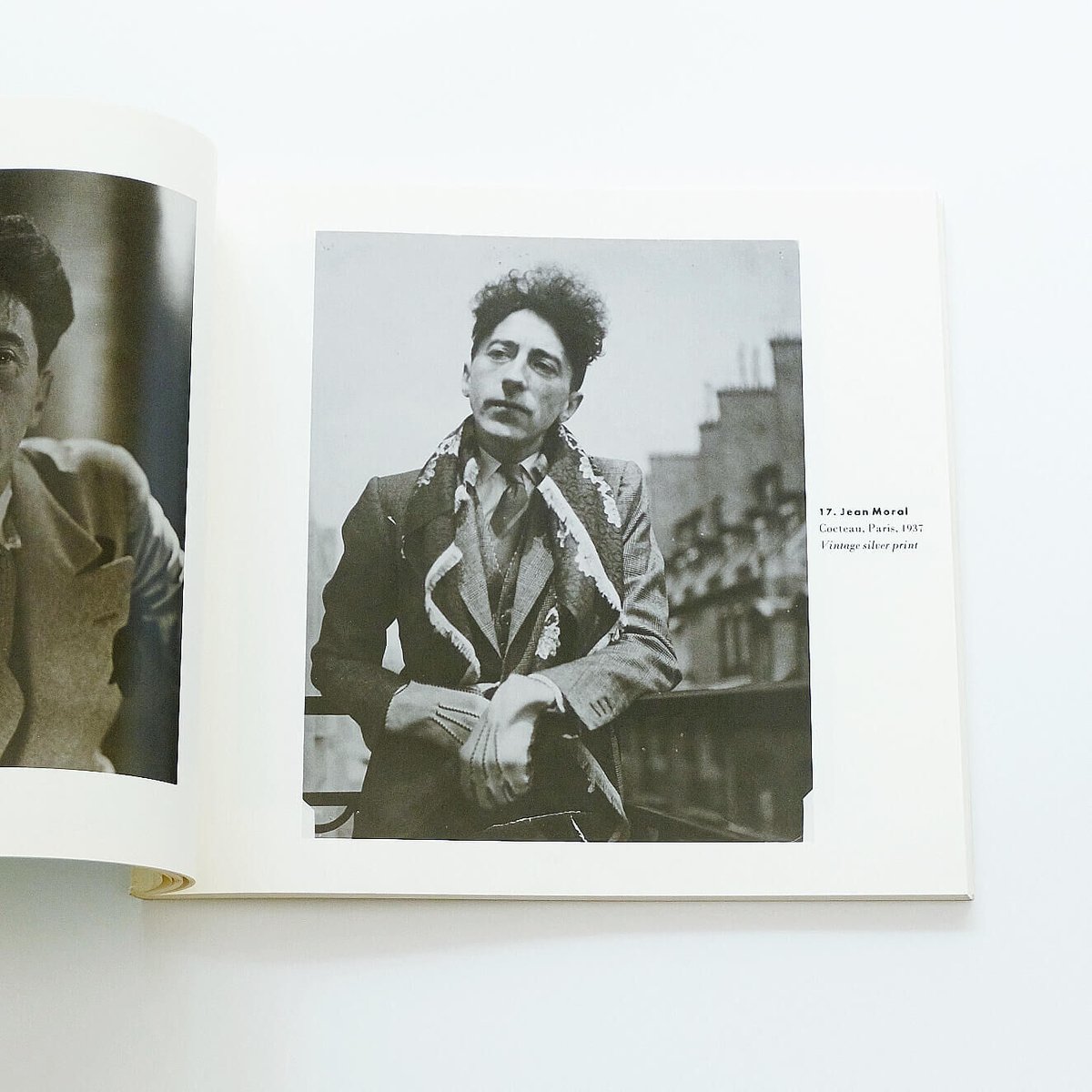 Jean Cocteau: The Mirror and Mask / A Photobiog Jean Cocteau: The Mirror and Mask / A Photobiog
