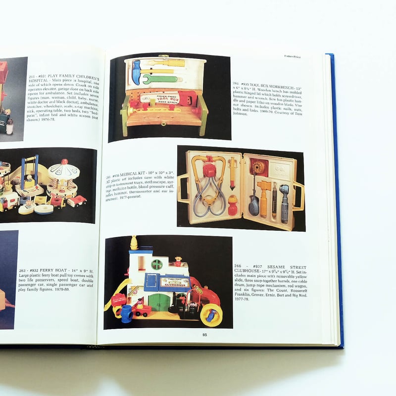 洋古書 AMERICAN TOY CARS & TRUCKS 1894-1942 Trade Mark Modern Toys Japanese Vintage Mechanical Car Toy