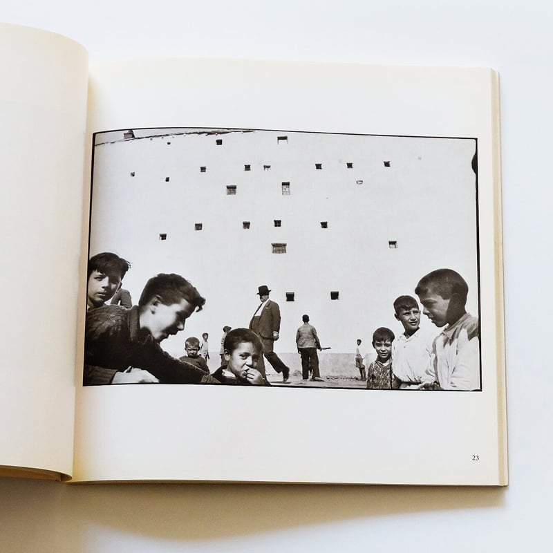 Henri Cartier-Bresson: Aperture Masters of Phot