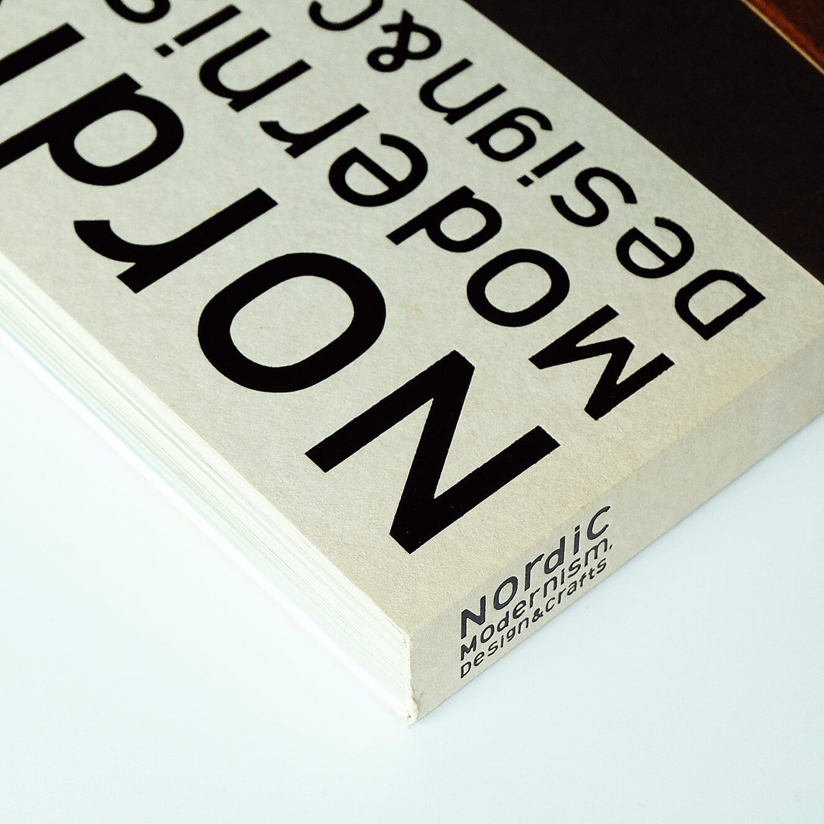 Nordic modernismdesign & crafts 図録 Nordic Modernism, Design & Crafts | Book Ernest