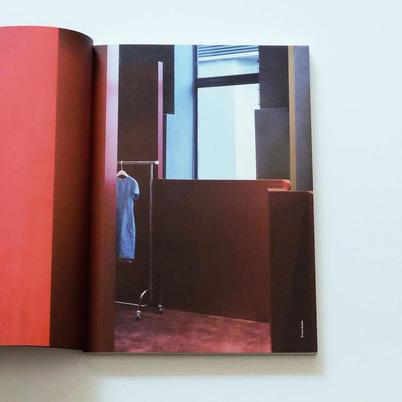 ACNE STUDIOS 本 Magazine B: Acne Studios | Book Ernest