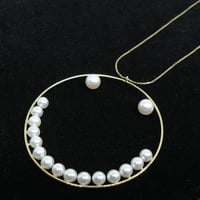 "W"besmile Hooped Necklace