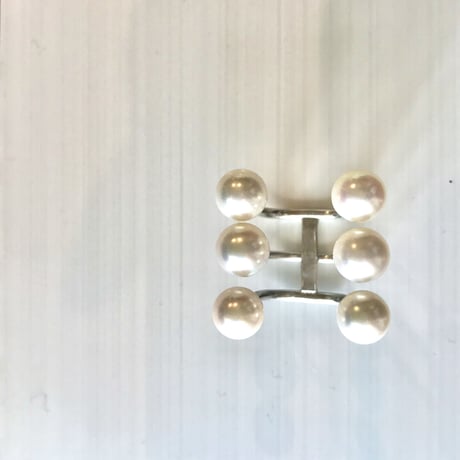 akoya 6Pearls floating snowball ring