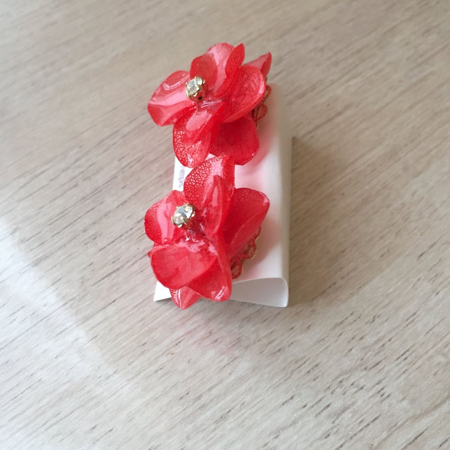 5f1d5616afaa9d615bf176c0