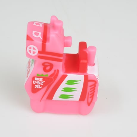 三春駒ぷかぷか（酪王いちごオレ）