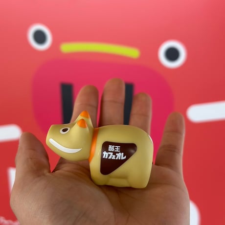 酪王牛乳まめべこ
