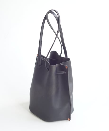 GUIDI CALF GRAY リヴェット巾着