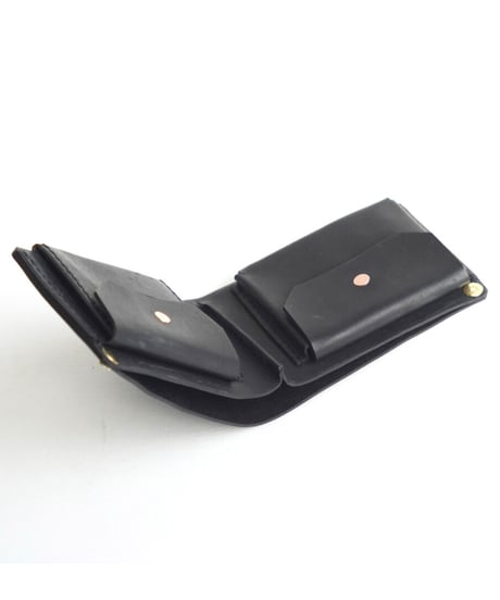 リヴェット折財布
