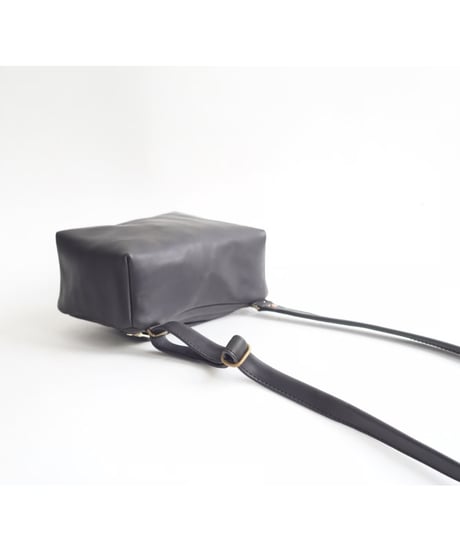 GUIDI CALF CUBE M