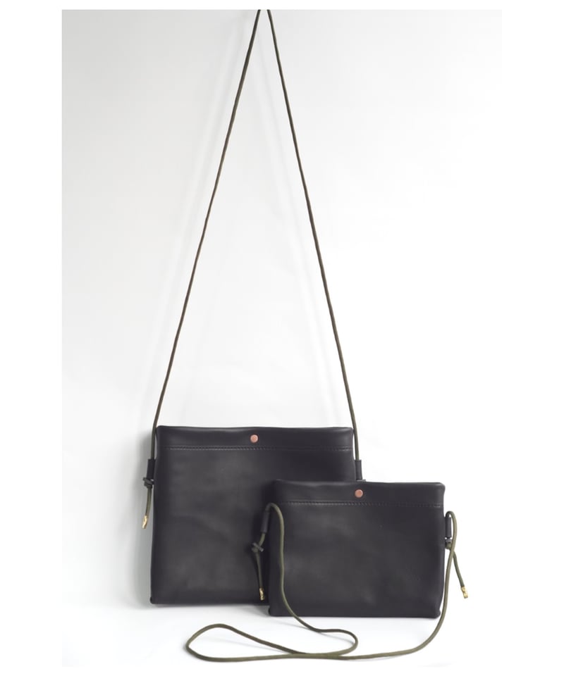 GUIDI CALF サコッシュ L | Tochca