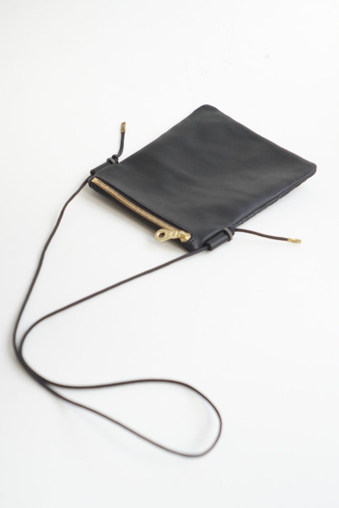 Porosus Crocodile×GUIDI CALF 旅のポーチ | Tochca