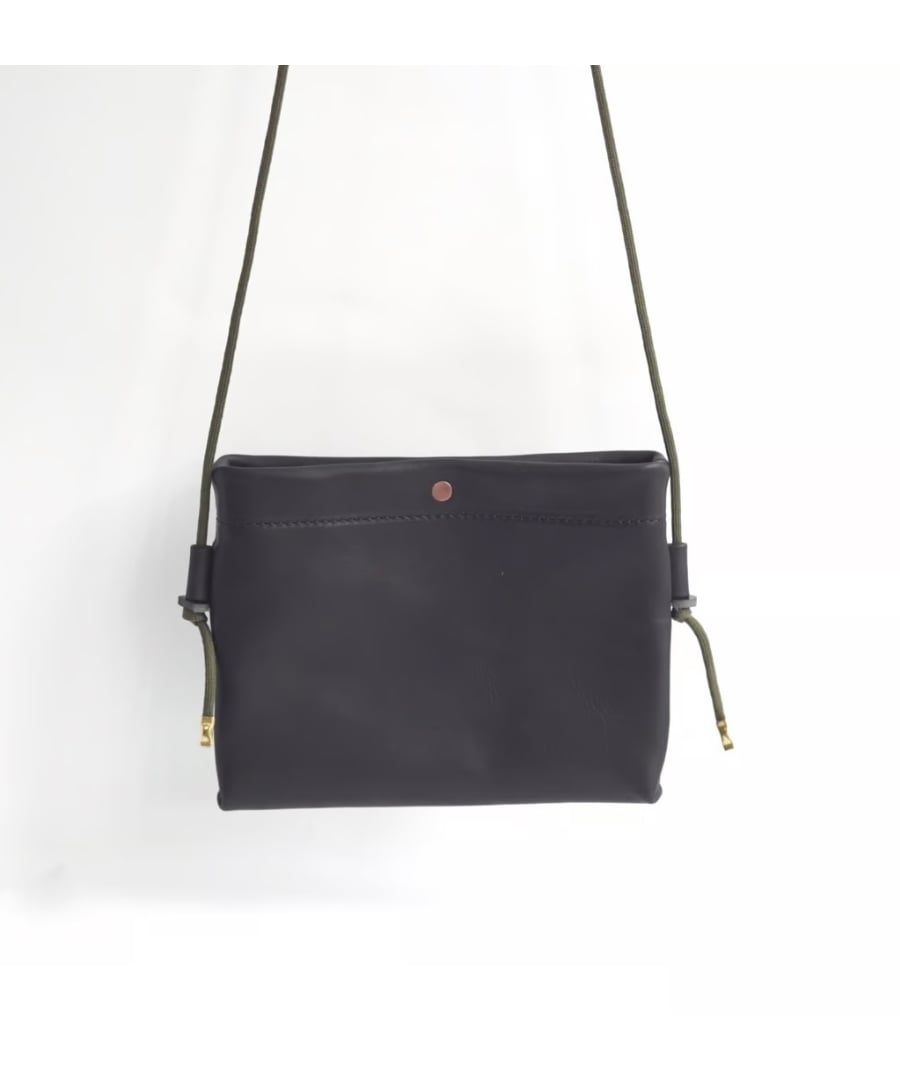 GUIDI CALF サコッシュ | Tochca