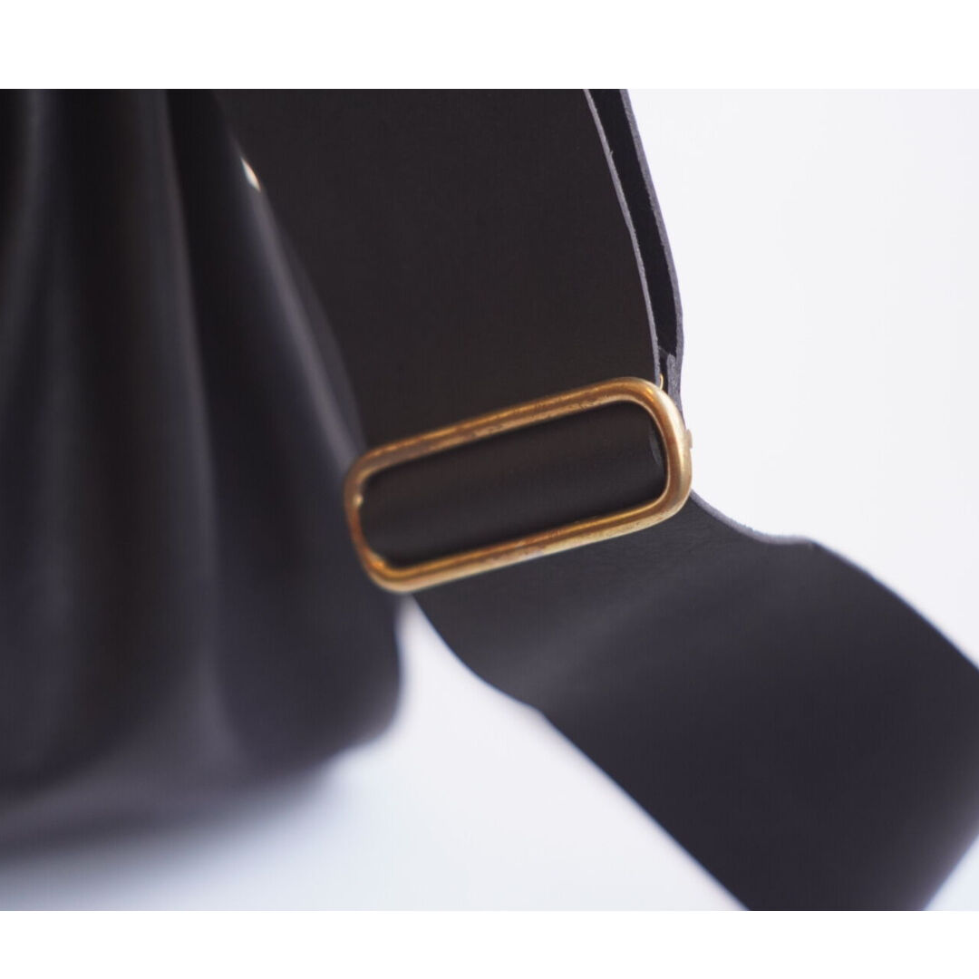 エメ ヴァリエ | Tochca