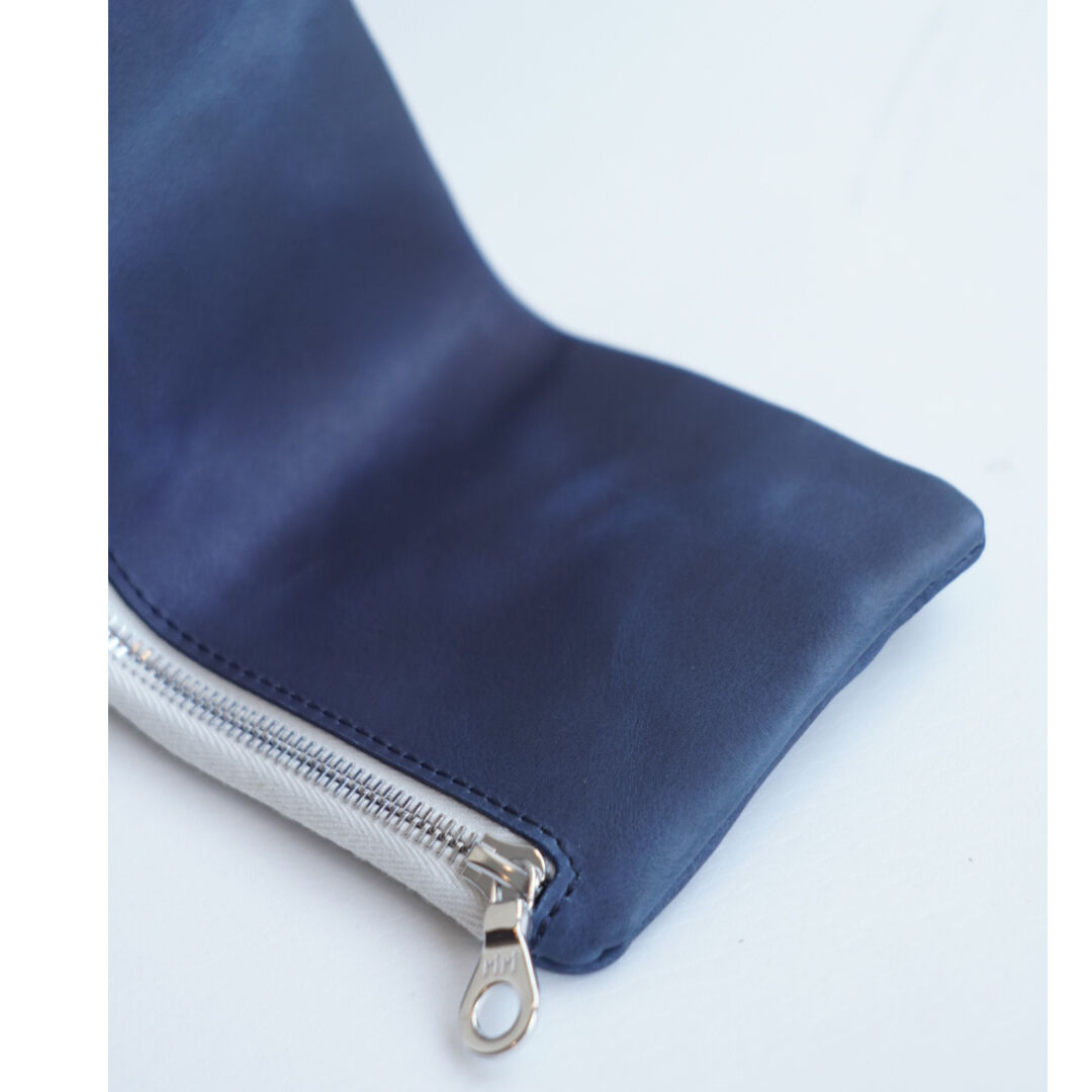 藍革 内縫い折財布