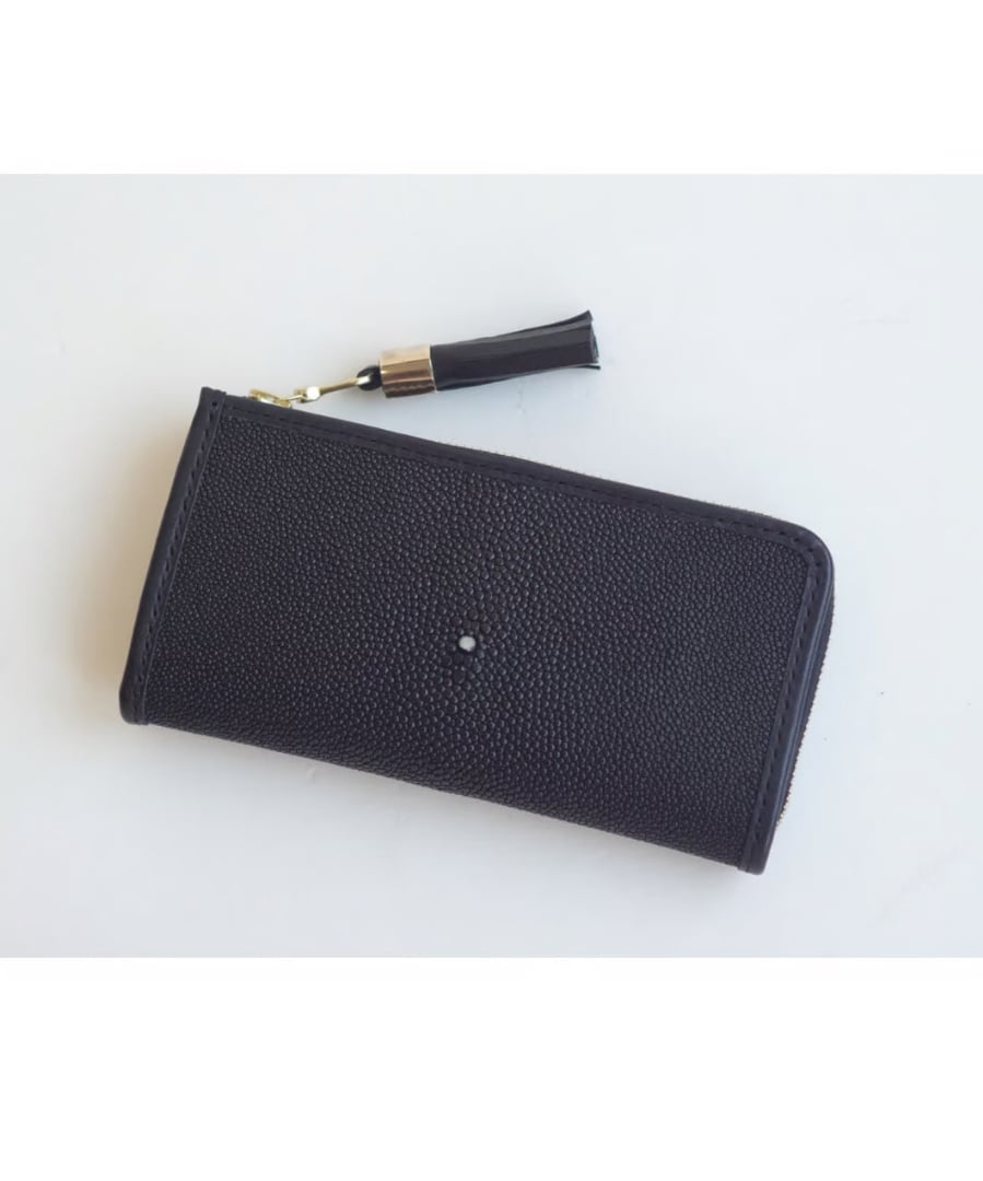 美品　Tochca　ガルーシャ　長財布 Galuchat L字Zip長財布 S | Tochca