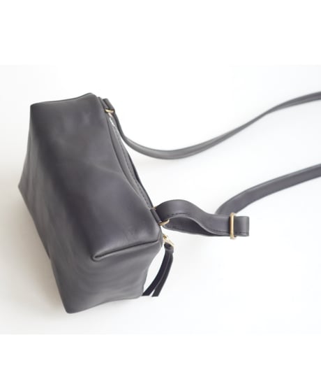 GUIDI CALF CUBE M