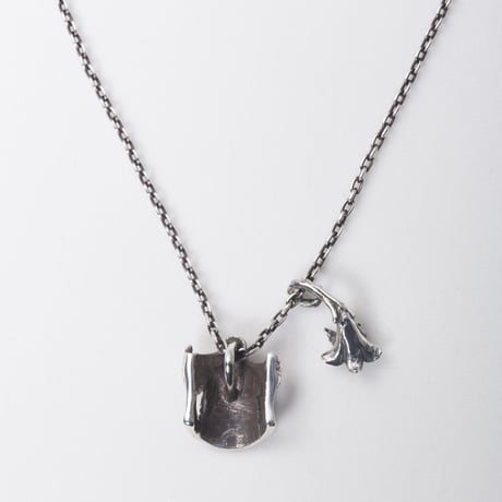 Everlasting Flower Skull Necklace
