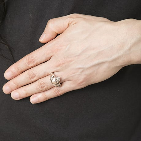 Kurada Ring