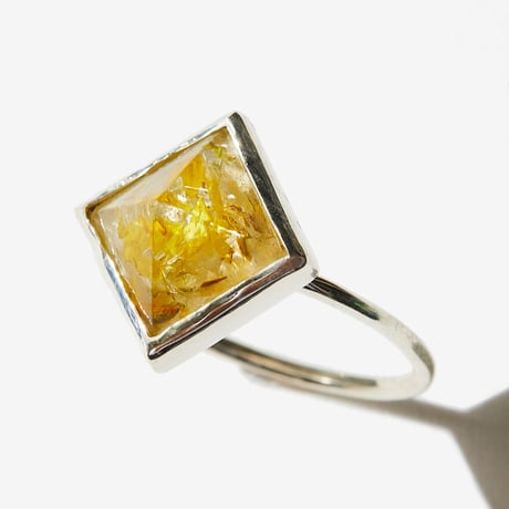 rehacer ×VISCERAL Flower Studs Ring