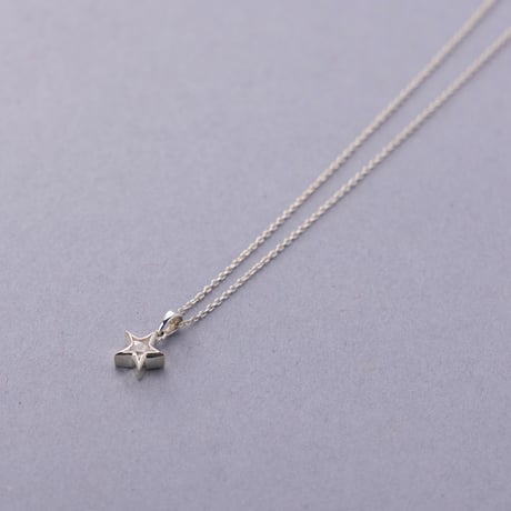 Cutie Star Necklace（石4mm）シルバー