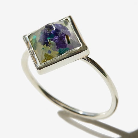 rehacer ×VISCERAL Flower Studs Ring