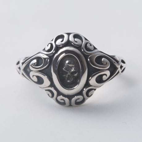 Stained Skull Ring