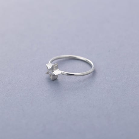 Cutie Star Ring（石4mm）シルバー