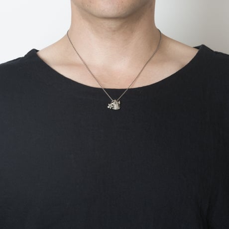 Everlasting Flower Skull Necklace