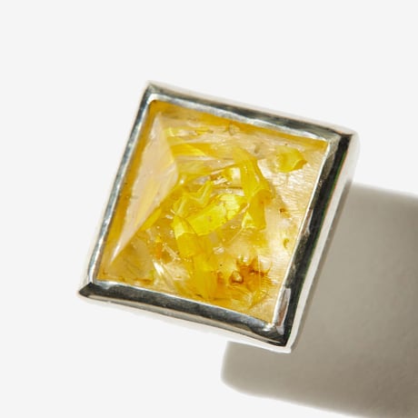 rehacer ×VISCERAL Flower Studs Pieace(1個あたりの価格）