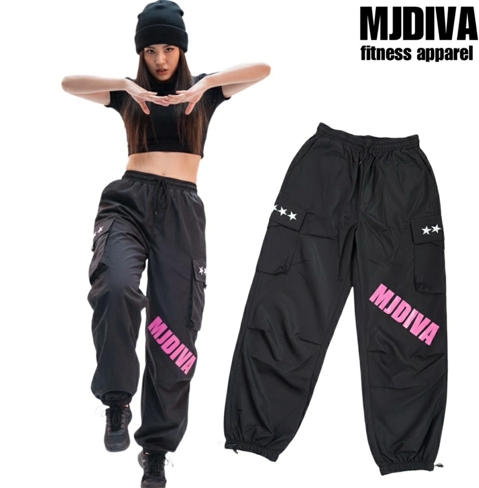 希少 mjdiva MJDIVA ドラゴンパンツ ロングパンツ MJDIVA》ダンスカーゴパンツPINKロゴ | フィットネスウェアショップIwata