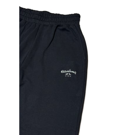 BSG LOGO RELAX-FIT STRAIGHT SWEAT PANTS　ブラック　SサイズMサイズ