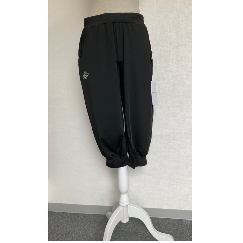 Marble催事限定商品セール） SL2509-702 カプリパンツ BLK レディースM