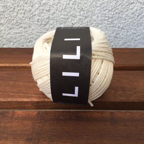 DARUMA  LILI