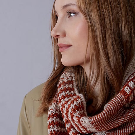 Cheyrek Cowl チェイレキカウル kit    糸とパターン（英、日）