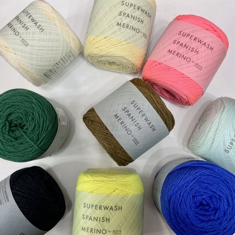 DARUMA  靴下用毛糸   SUPERWASH  SPAINISH MERINO　スパスパ
