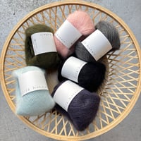 DARUMA　シルクモヘア　25g玉