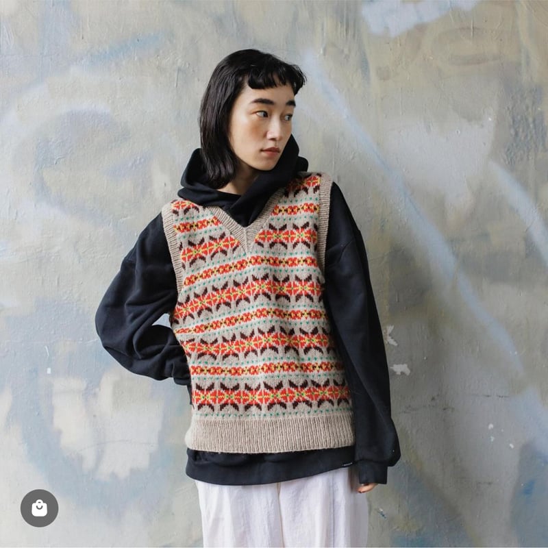 値下げ 美品 dhal ダル ウール ベスト DARUMA ウィンドミルの編み込みベスト 糸セット（ Shetland Wool