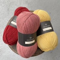 Isager　Sock Yarn  100g玉　赤〜黄色